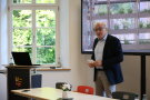 Amtsleiter des ALE Oberfranken, Lothar Winkler, spricht zu den Gästen